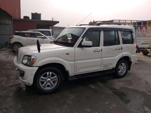Mahindra Scorpio VLX 2WD Airbag BS-IV, 2014, Diesel MT for sale in Saharanpur 