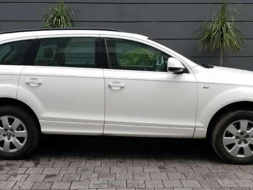 Used Audi Q7 3.0 TDI quattro Premium, 2009 AT for sale in Patiala 