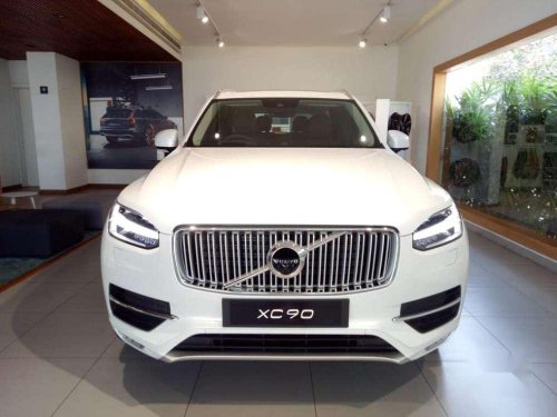 Used Volvo XC90 AT for sale in Edapal 