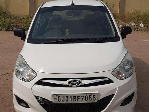 Used Hyundai i10 Magna 2014 MT for sale in Ahmedabad 