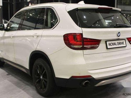 Used BMW X5 xDrive 30d, 2015, Diesel AT for sale in Kochi 