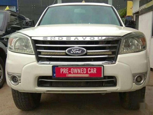 Ford Endeavour 2.2 Titanium Automatic 4x2, 2011, Diesel in Ghaziabad