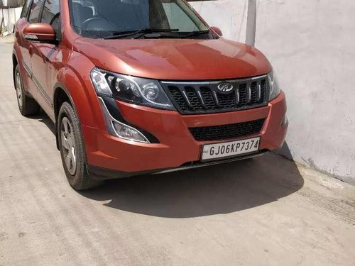 Used 2017 Mahindra XUV 500 MT for sale in Vadodara