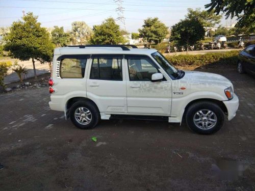 Used 2014 Mahindra Scorpio VLX MT for sale in Chandigarh 