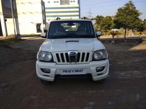 Used 2014 Mahindra Scorpio VLX MT for sale in Chandigarh 