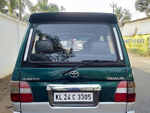 Used 2004 Toyota Qualis MT for sale in Kochi