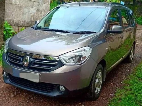 Renault Lodgy 2015 MT for sale in Aluva 