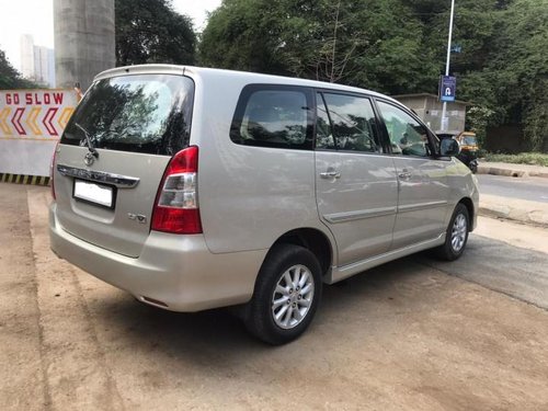 Toyota Innova 2.5 VX (Diesel) 7 Seater MT in Thane