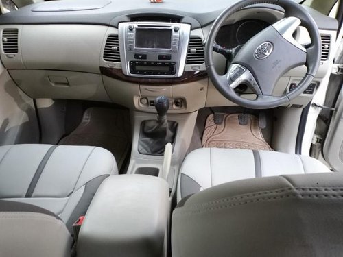 Toyota Innova 2004-2011 2.5 V Diesel 8-seater MT for sale in Mumbai