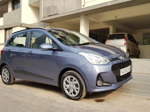 Hyundai i10 Sportz 2017 MT for sale in Ahmedabad