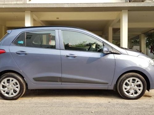 Hyundai i10 Sportz 2017 MT for sale in Ahmedabad