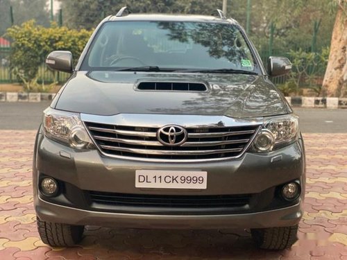 Used 2012 Toyota Fortuner 4x2 4 Speed AT for sale in New Delhi