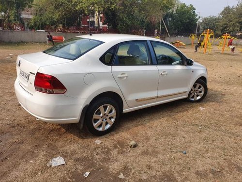 Volkswagen Vento 2012 Petrol Highline AT for sale in New Delhi