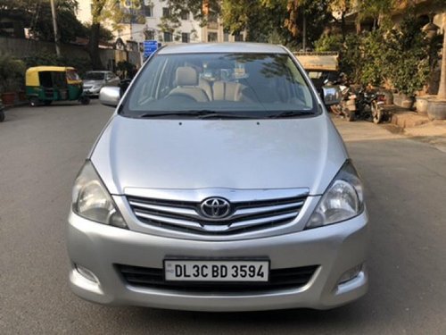 Used 2010 Toyota Innova 2.5 VX 7 STR MT for sale in New Delhi