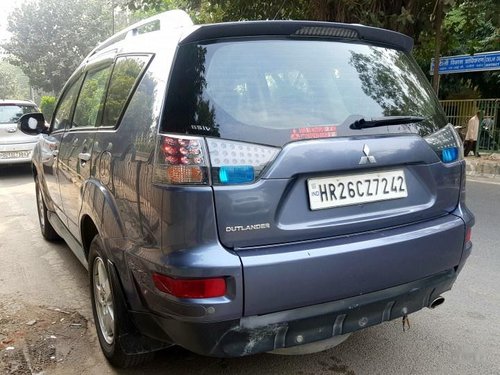 Used Mitsubishi Outlander 2.4 AT 2011 in New Delhi