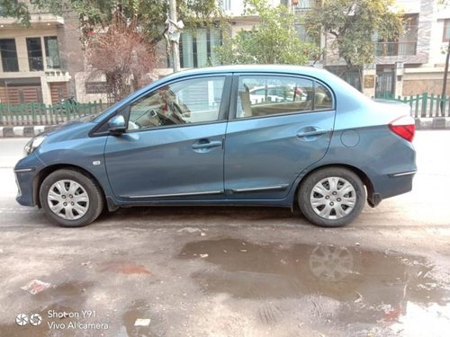 Honda Amaze 2016 MT for sale in New Delhi