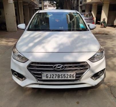 Hyundai Verna 1.6 EX VTVT MT 2018 in Ahmedabad