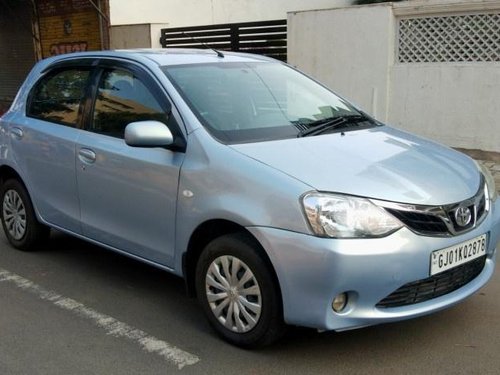 Toyota Etios Liva 2011-2012 GD MT for sale in Ahmedabad