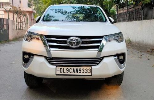 Used Toyota Fortuner 4x2 Manual MT car at low price in New Delhi