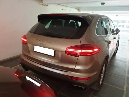 Used 2016 Porsche Cayenne Diesel Platinum Edition AT for sale in New Delhi