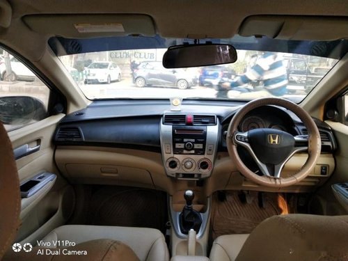 Used Honda City 1.5 V MT car at low price in New Delhi