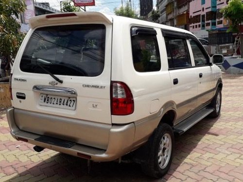Chevrolet Tavera Version Neo 3 LT 9 Seats BSIV MT 2012 in Kolkata