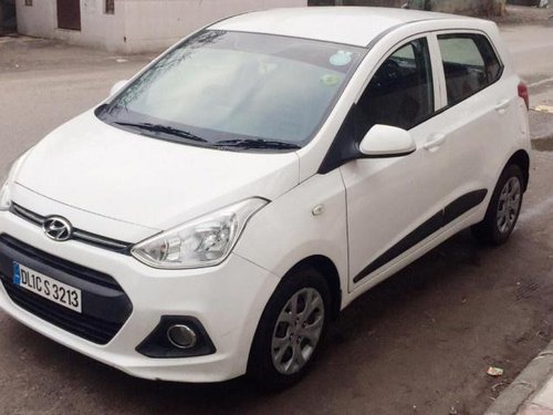 Hyundai i10 Magna 2014 MT for sale in New Delhi