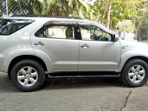 Toyota Fortuner 3.0 Diesel 2011 MT for sale in Mumbai