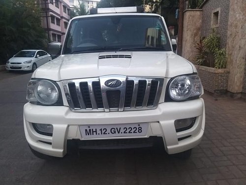 2011 Mahindra Scorpio VLX MT for sale at low price in Pune