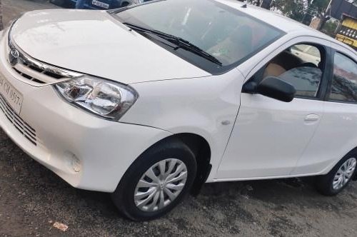 Toyota Etios Liva G 2011 MT for sale in Bhopal