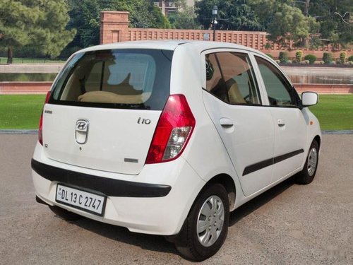 Hyundai i10 Magna MT in New Delhi