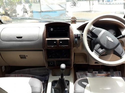 Chevrolet Tavera Version Neo 3 LT 9 Seats BSIV MT 2012 in Kolkata