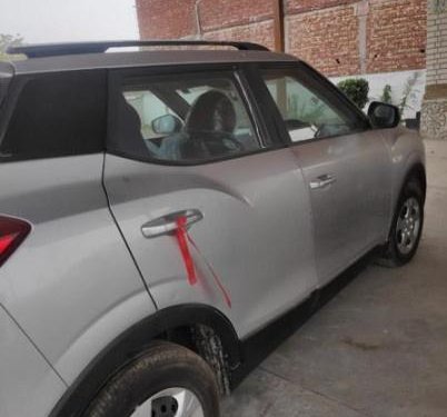 Mahindra XUV300 2019 MT for sale in New Delhi