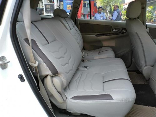 Toyota Innova 2004-2011 2.5 V Diesel 8-seater MT for sale in Mumbai