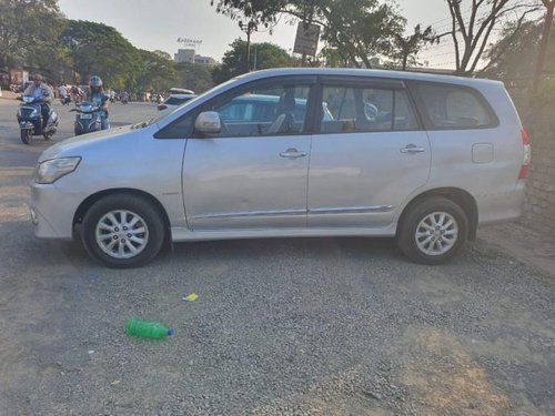 2014 Toyota Innova MT 2004-2011 for sale at low price in Pune