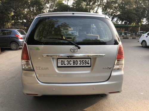 Used 2010 Toyota Innova 2.5 VX 7 STR MT for sale in New Delhi