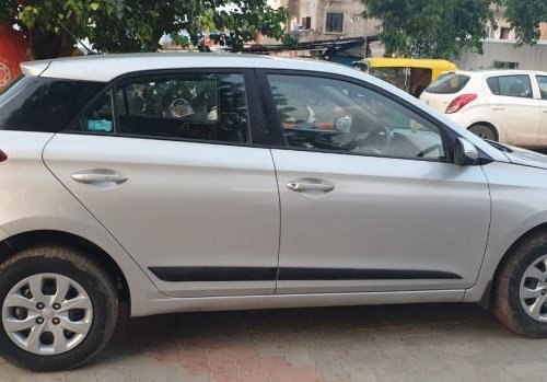 2016 Hyundai i20 Sportz Option MT for sale at low price in Ahmedabad