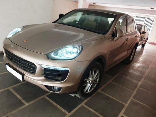 Used 2016 Porsche Cayenne Diesel Platinum Edition AT for sale in New Delhi