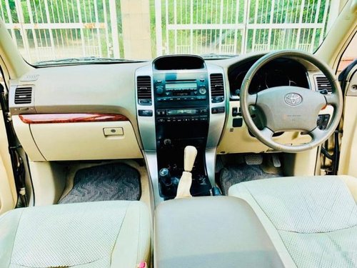 Toyota prado VX A/T 2005 in New Delhi