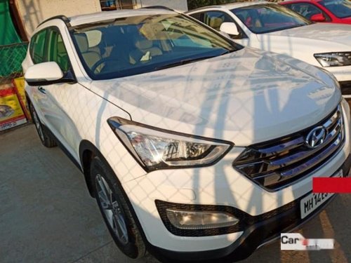 Hyundai Santa Fe 4x4 AT 2014 in Pune