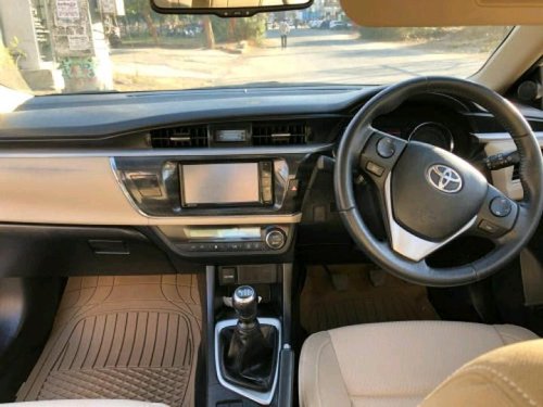 Toyota Corolla Altis G MT 2015 in Indore