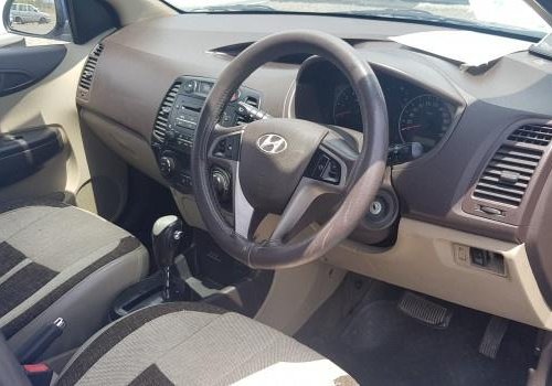 Used Hyundai i20 1.4 Asta AT with AVN car at low price in Pune