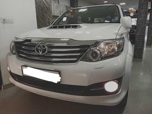 2015 Toyota Fortuner 4x2 AT for sale at low price in New Delhi