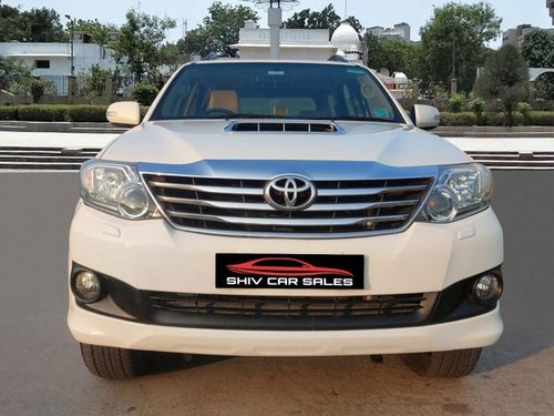 Toyota Fortuner 2011-2016 4x2 Manual MT for sale in New Delhi