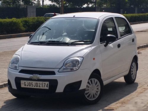 2013 Chevrolet Spark Version 1.0 LS MT for sale in Ahmedabad