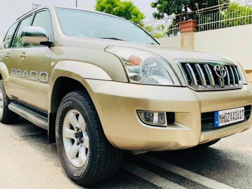 Toyota prado VX A/T 2005 in New Delhi