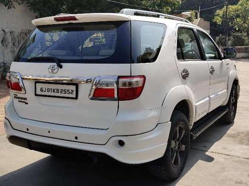 Used 2010 Toyota Fortuner MT for sale in Vadodara 