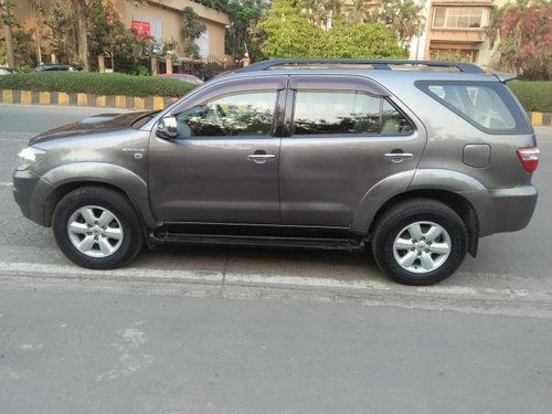 Toyota Fortuner 3.0 Diesel 2010 MT for sale in Mumbai