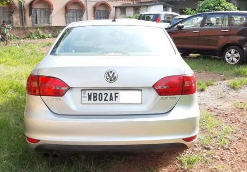 Volkswagen Jetta 2013-2015 2.0L TDI Highline AT for sale in Kolkata