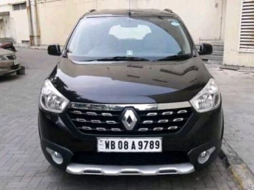 Used 2015 Renault Lodgy Version 110PS RxZ 7 Seater MT for sale in Kolkata